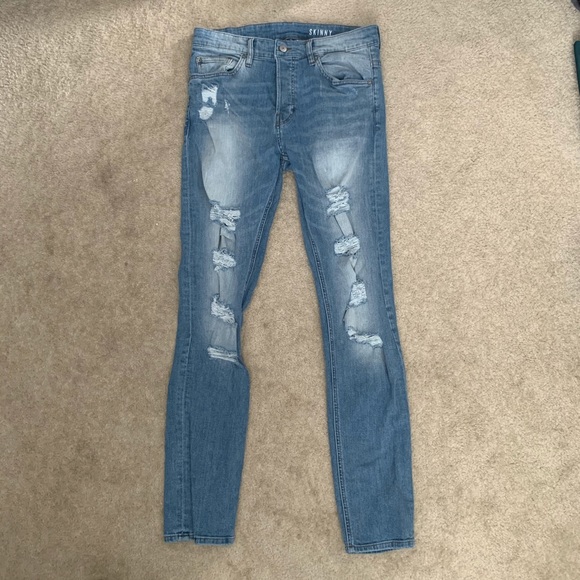 H&M Other - H&M Light Wash Skinny Ripped Jeans